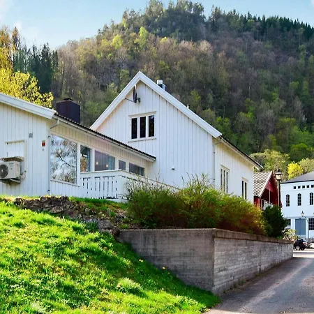 Holiday home 8 Person In Lindesnes Tryland